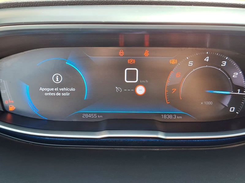 Peugeot 3008 PURETECH 1.2L 2024 - Imagen 13 de 20