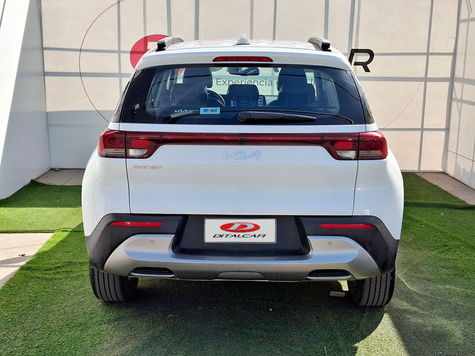 Kia SONET 1.5 MT 2023 - Foto 5 de 20