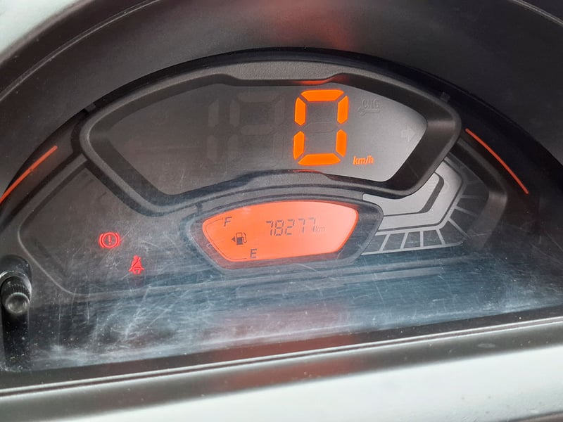 Suzuki SPRESSO GLX HB 1.0 2022 - Imagen 18 de 19