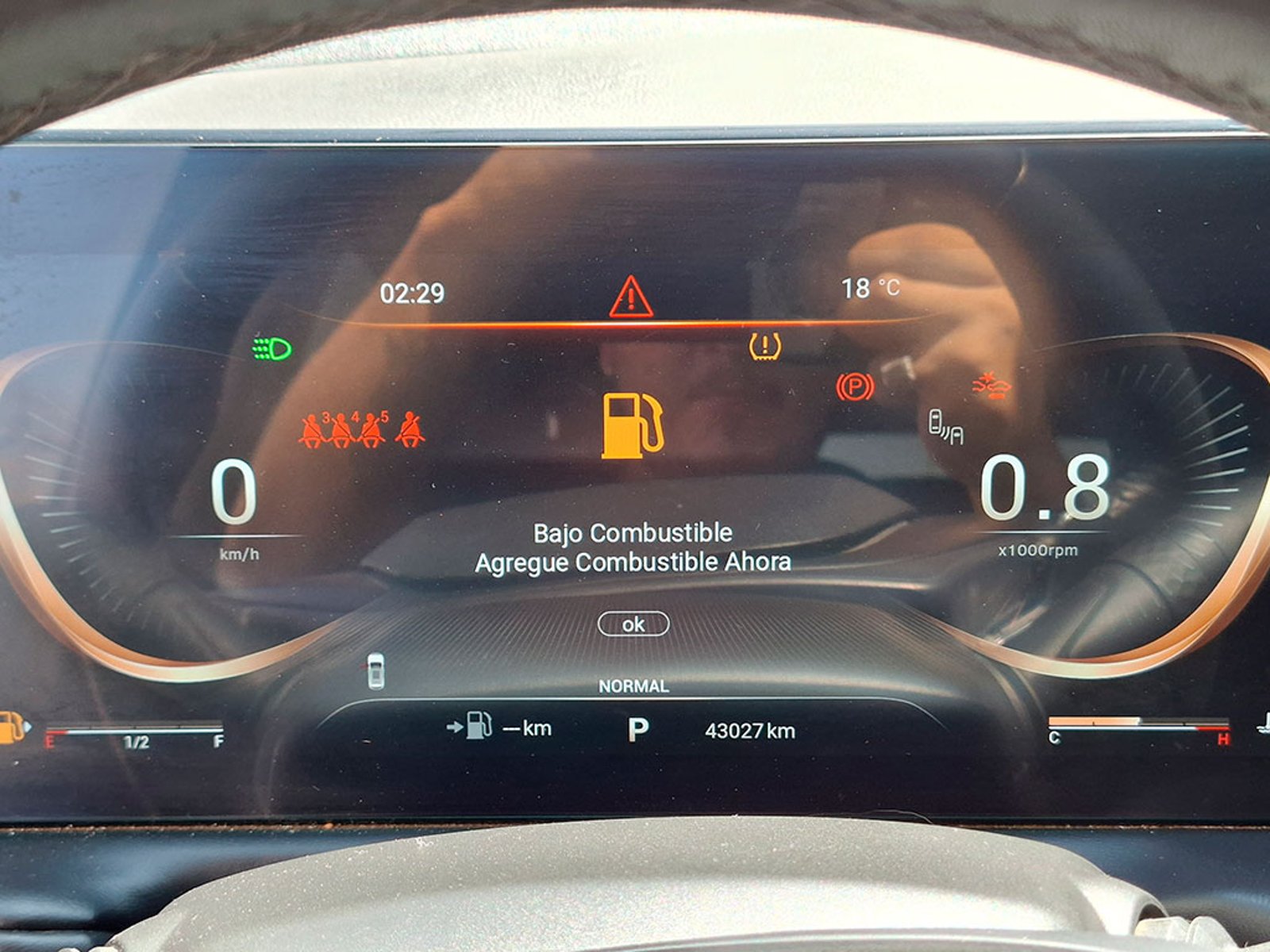 Exeed TXL 2.0T DCT UNLIMITED AWD 2022 - Imagen 13 de 20