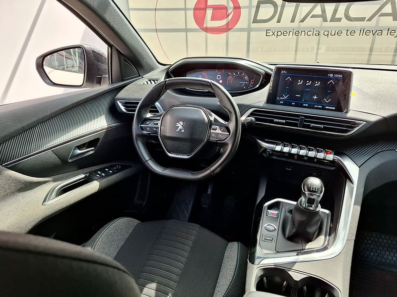 Peugeot 3008 PURETECH 1.2L 2024 - Imagen 8 de 20