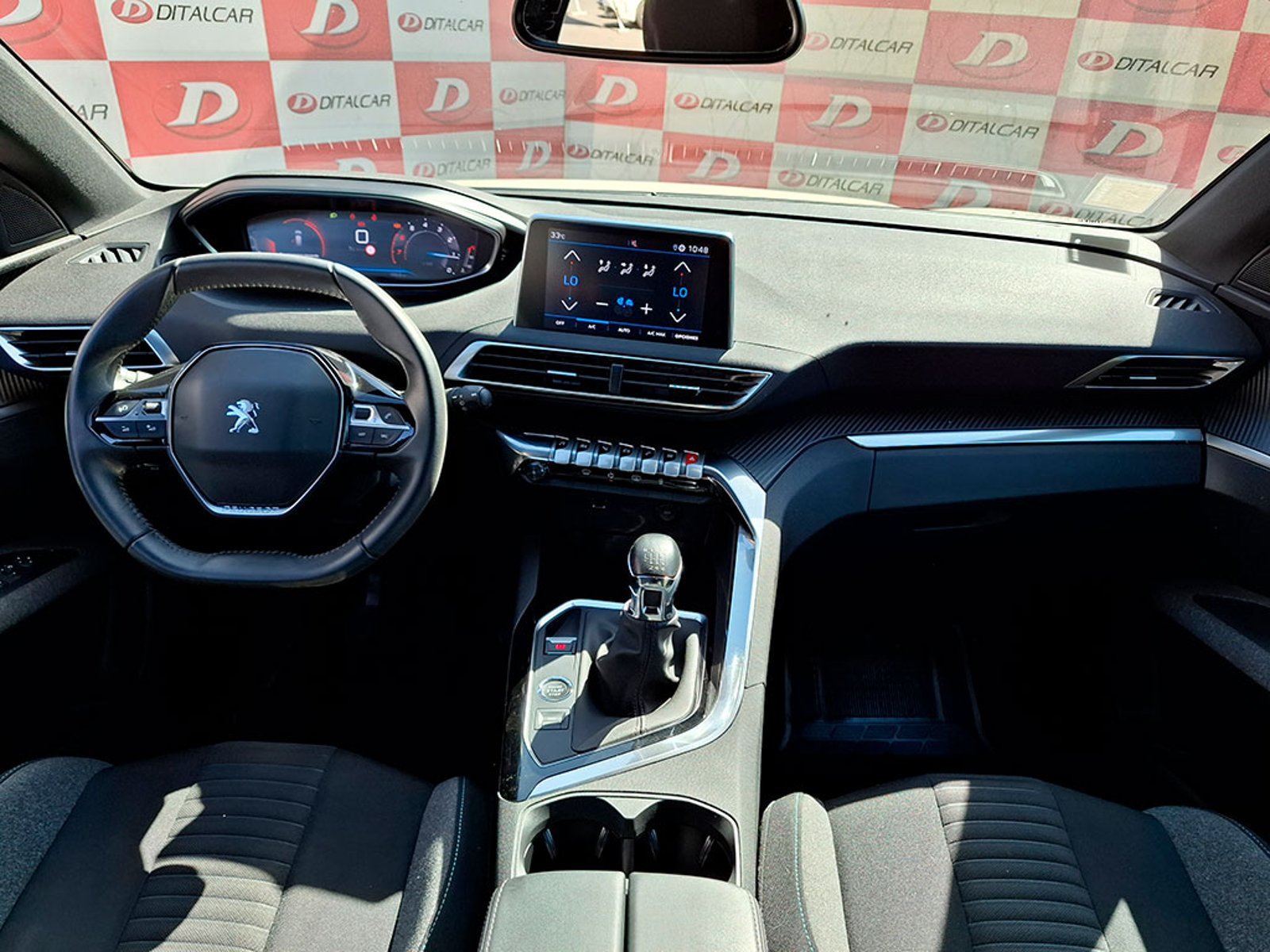Peugeot 3008 PURETECH 1.2L 2024 - Imagen 9 de 20