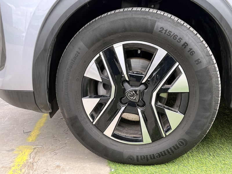 Peugeot 2008 ACTIVE 130 1.2 2024 - Imagen 11 de 20