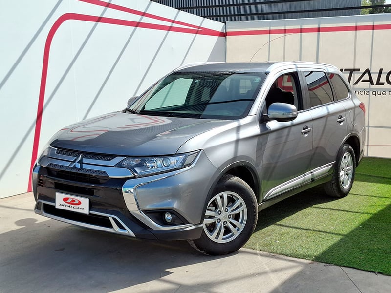 Mitsubishi OUTLANDER 2.0 2021