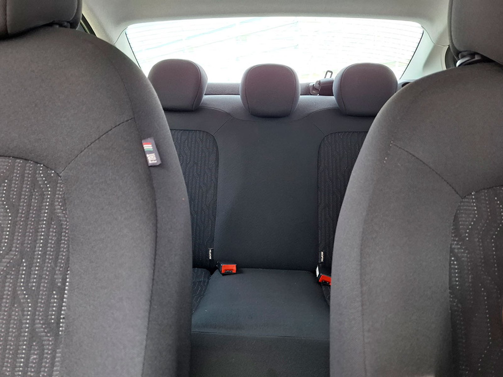 Fiat CRONOS DRIVE 1.8 BZ AT 2022 - Imagen 13 de 20