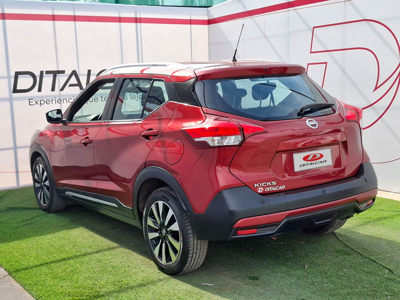 Nissan KICKS 2018 - Foto 4 de 20