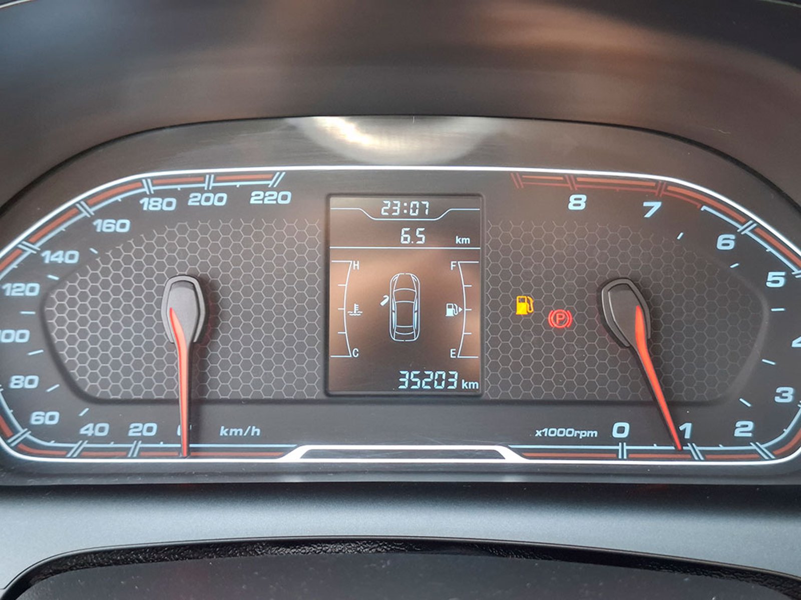 Chery TIGGO 2 GLS MT EURO 6 2024 - Imagen 11 de 20