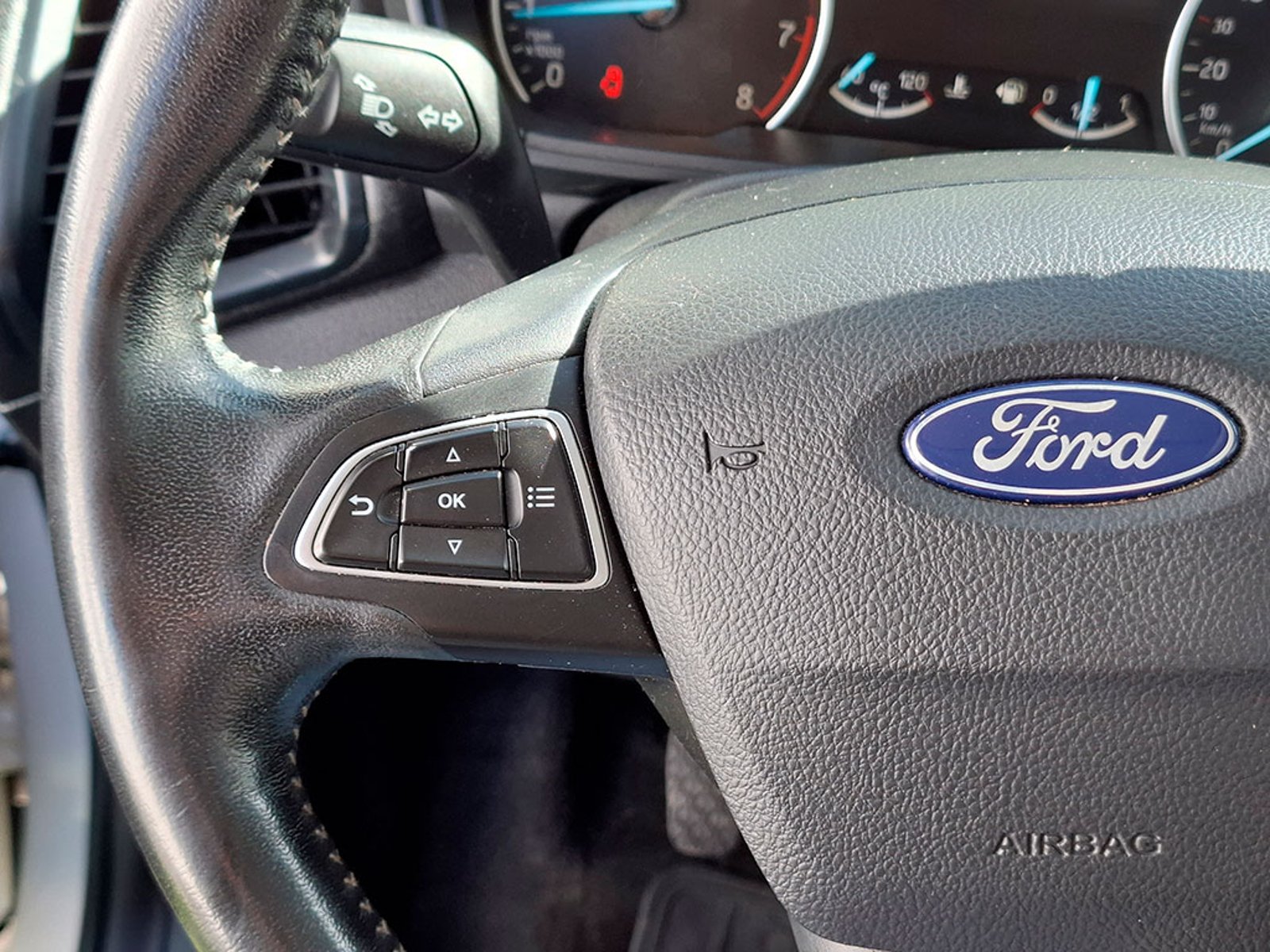 Ford ECOSPORT FREESTYLE 2018 - Imagen 11 de 20