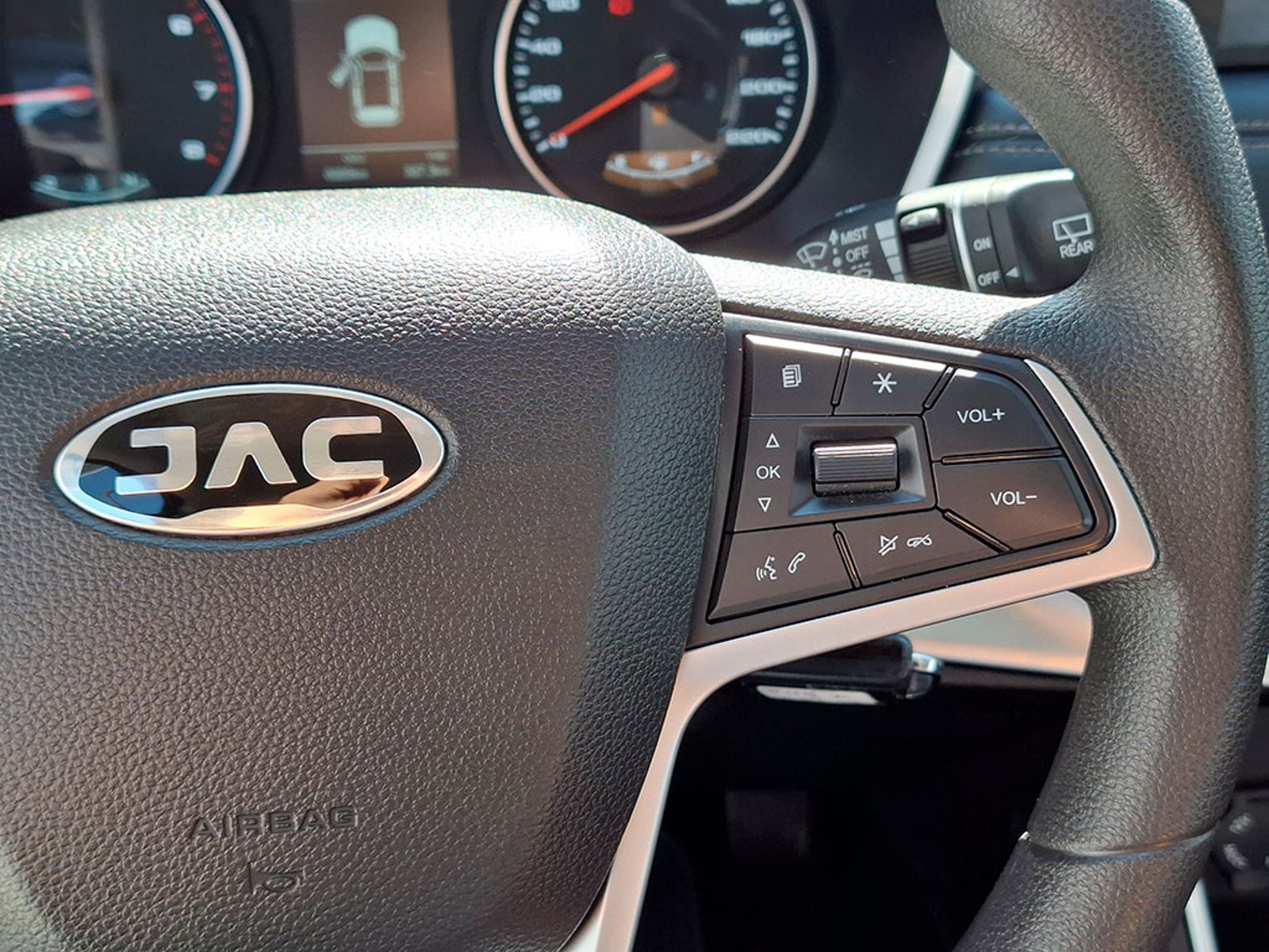 JAC JS8 GDI 1.5 2026 - Imagen 12 de 20