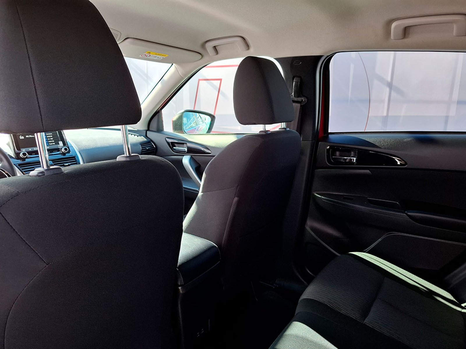 Mitsubishi ECLIPSE CROSS 4X2 AT RT 2025 - Imagen 17 de 20