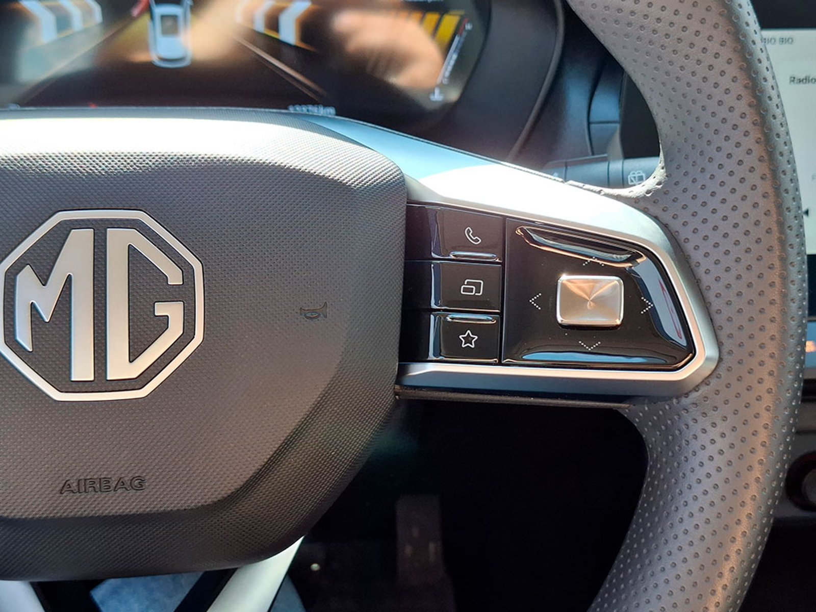 MG NEW ZS 1.5 2026 - Imagen 18 de 20