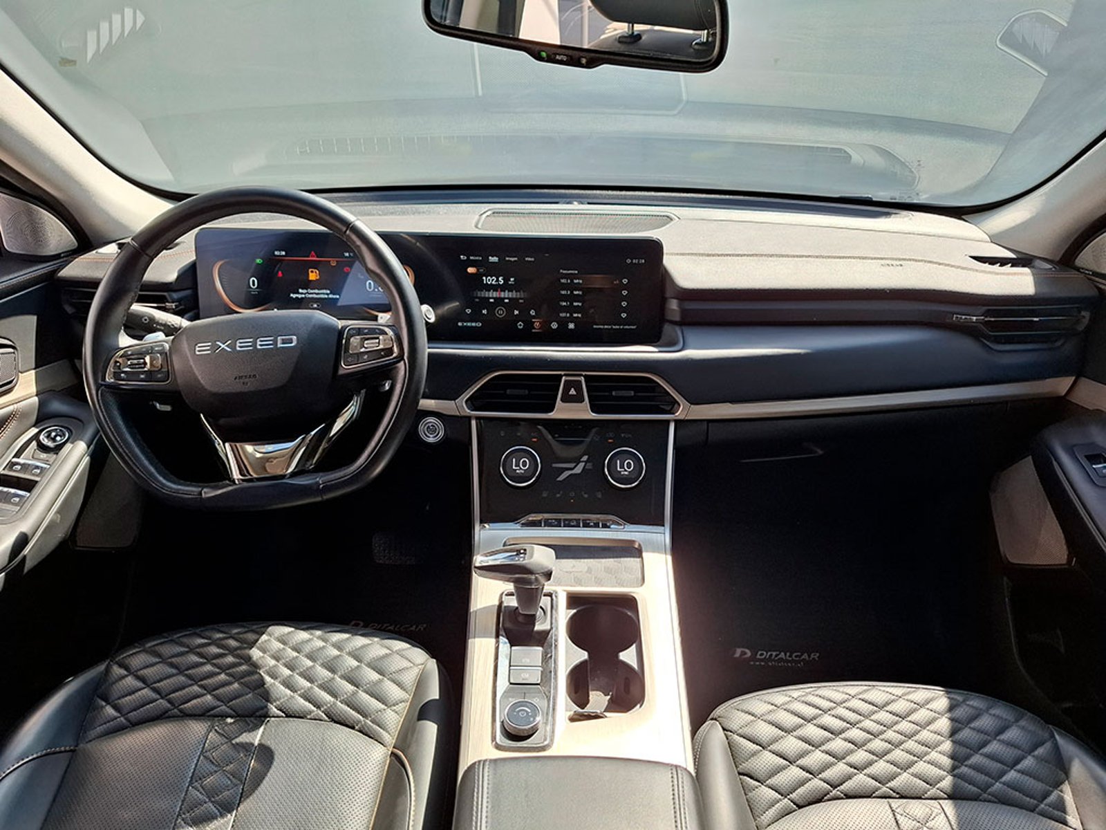 Exeed TXL 2.0T DCT UNLIMITED AWD 2022 - Imagen 9 de 20