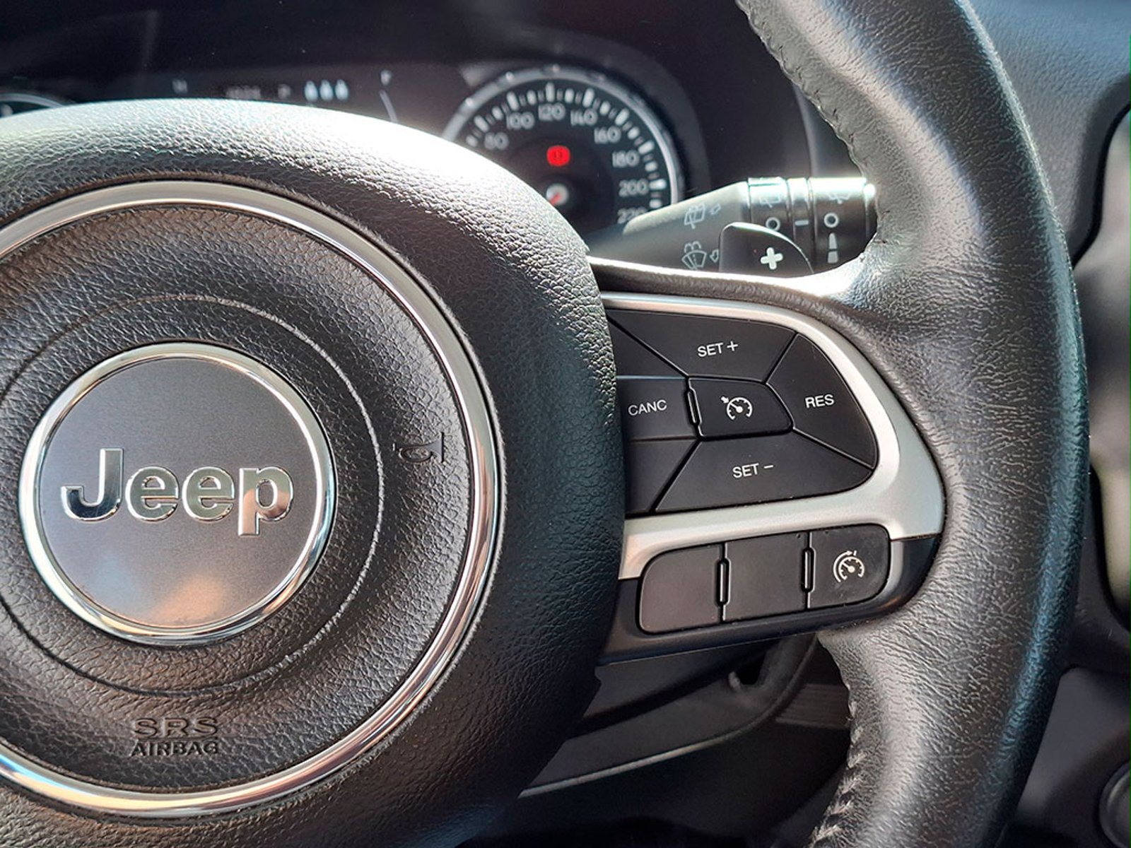 Jeep RENEGADE SPORT 4X2 LX AT 2023 - Imagen 12 de 20