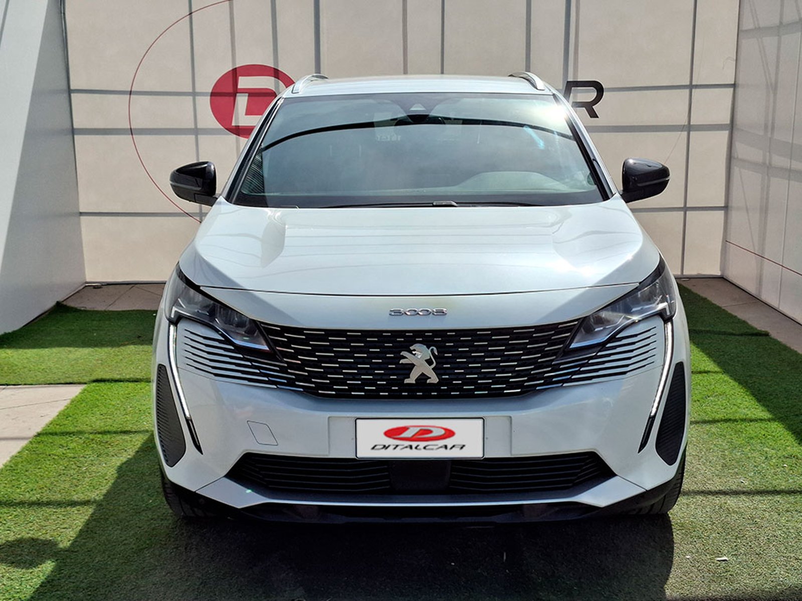 Peugeot 3008 PURETECH 1.2L 2024 - Foto 2 de 20