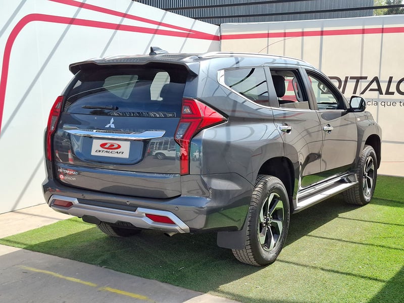 Mitsubishi NEW MONTERO SPORT 3.0 2WD AT 2025 - Imagen 6 de 20