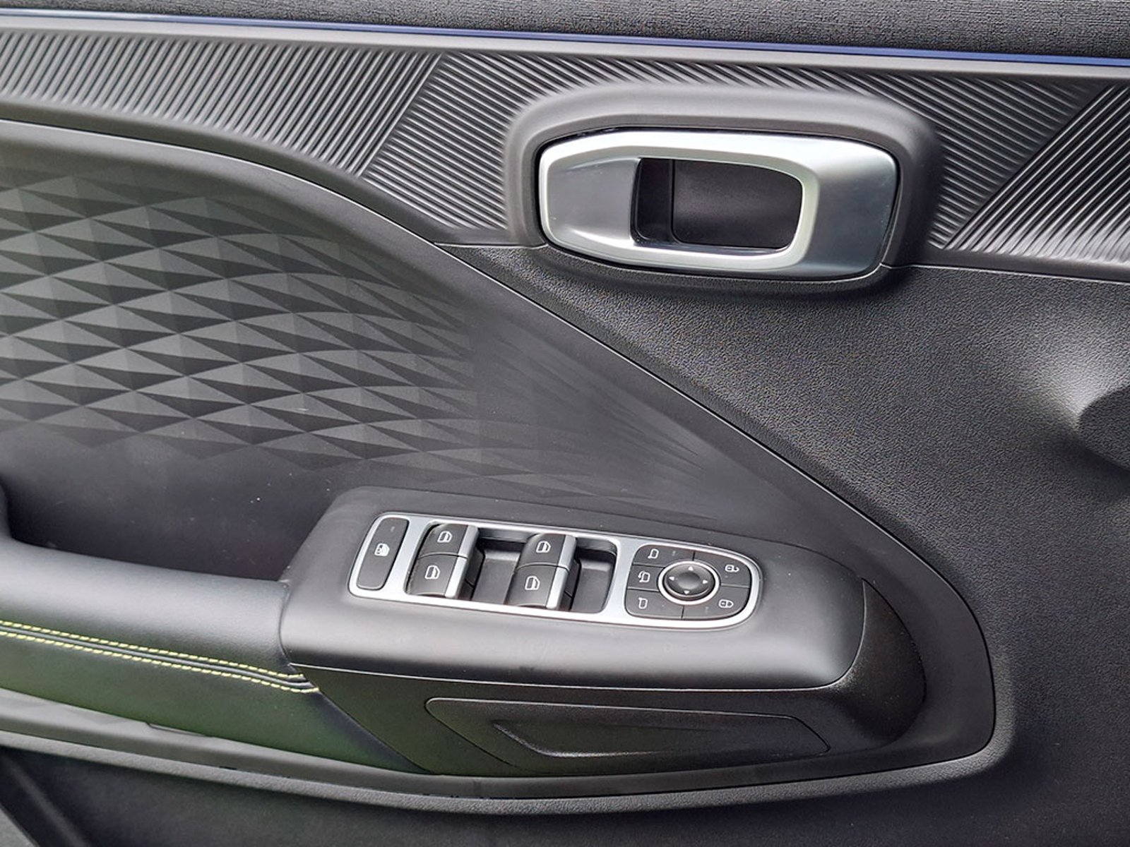 Chery TIGGO 2 PRO MAX GLX CVT 2025 - Imagen 14 de 20