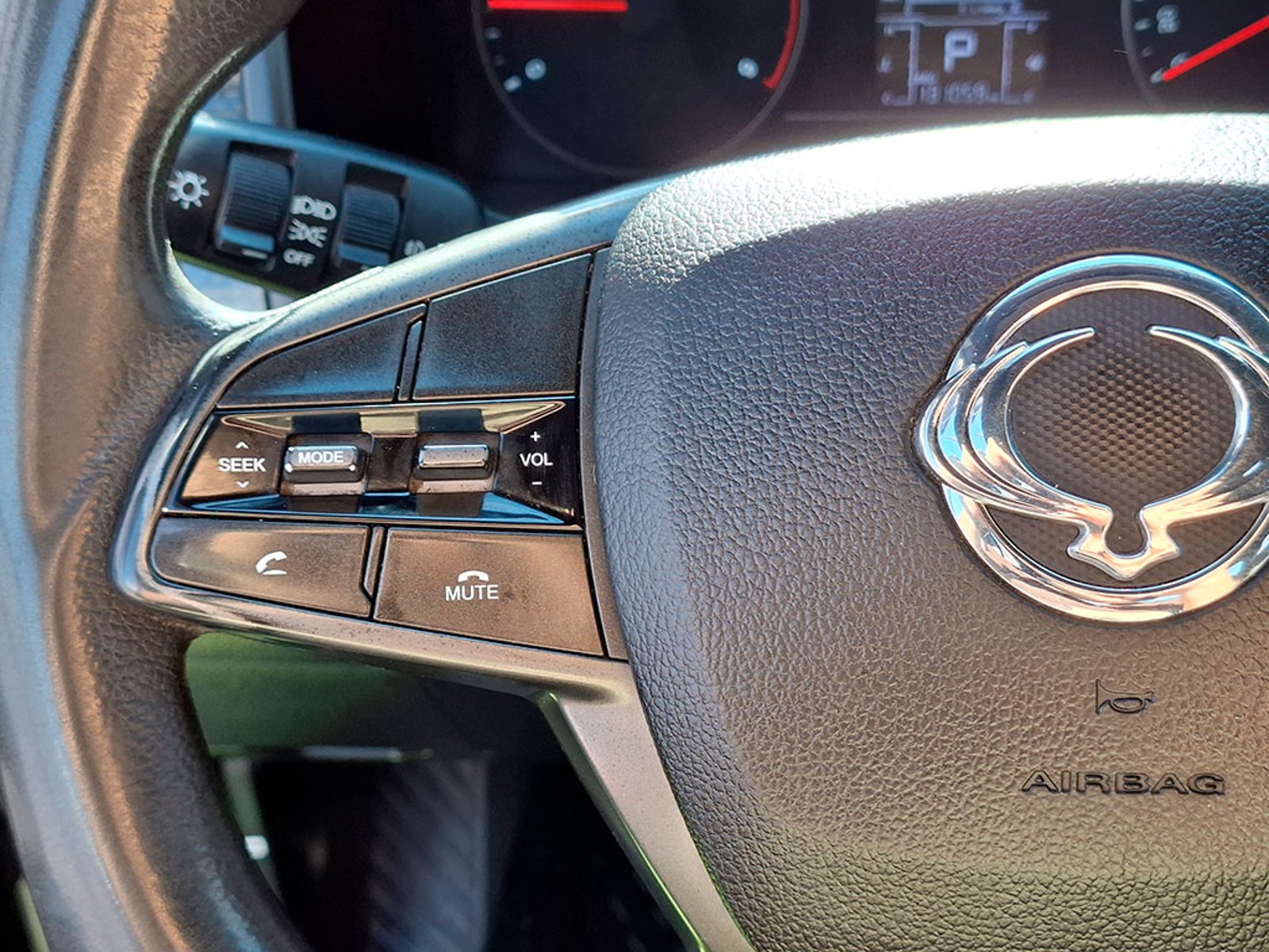 SsangYong NEW MUSSO GRAND 2.2 4X2 AT FULL 2021 - Imagen 19 de 20