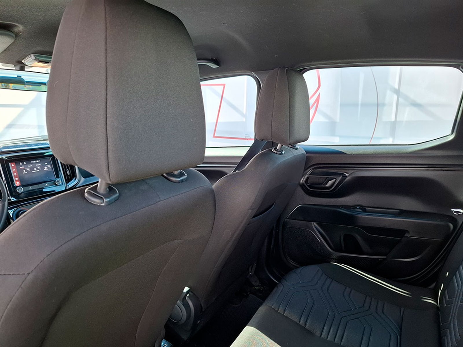 RAM NEW 700 BIGHORN CD 1.4 2023 - Imagen 16 de 20