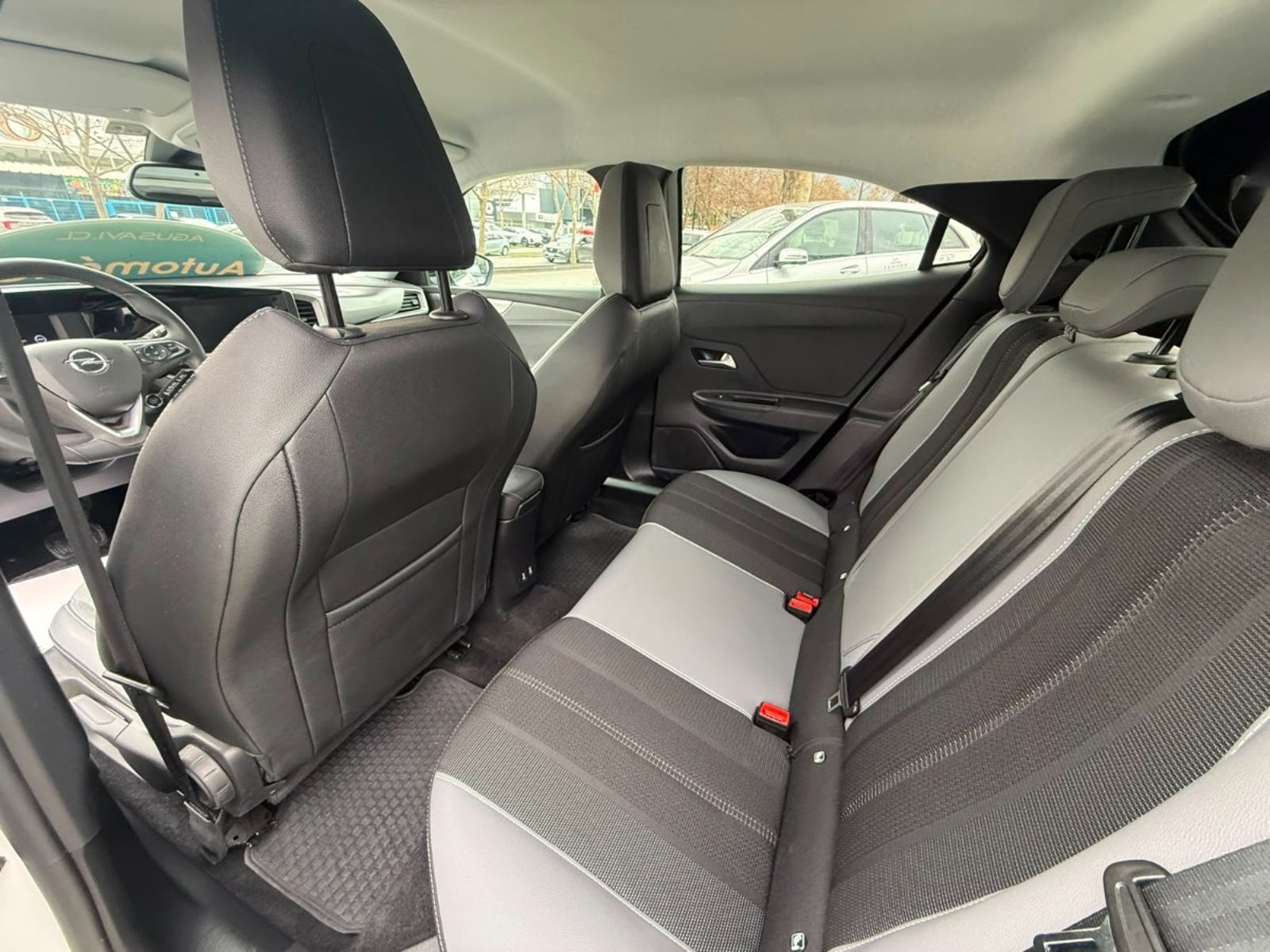Opel MOKKA 1.2T ELEGANCE 4X2 AT8 5P. 2025 - Imagen 9 de 10