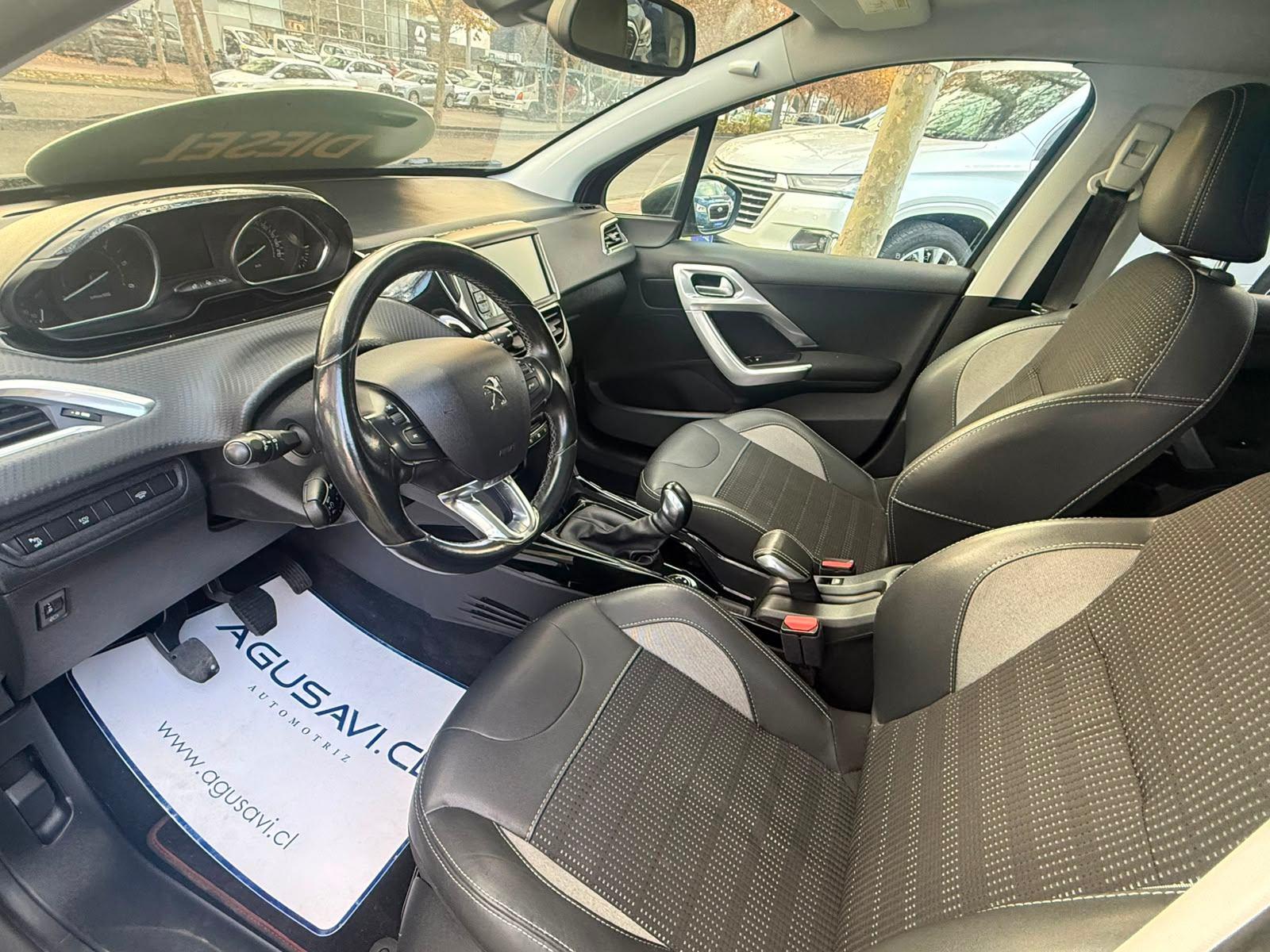 Peugeot 2008 2020 - Imagen 11 de 19
