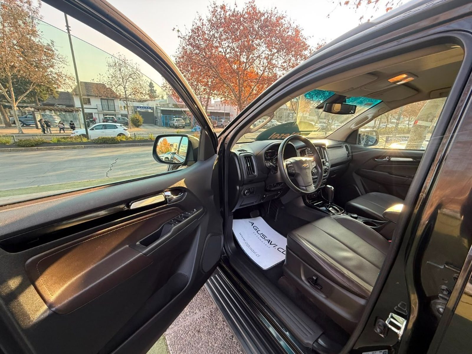 CHEVROLET TRAILBLAZER 2.8 CTDI PREMIER 4X4 AT 5P 2020 - Imagen 6 de 10