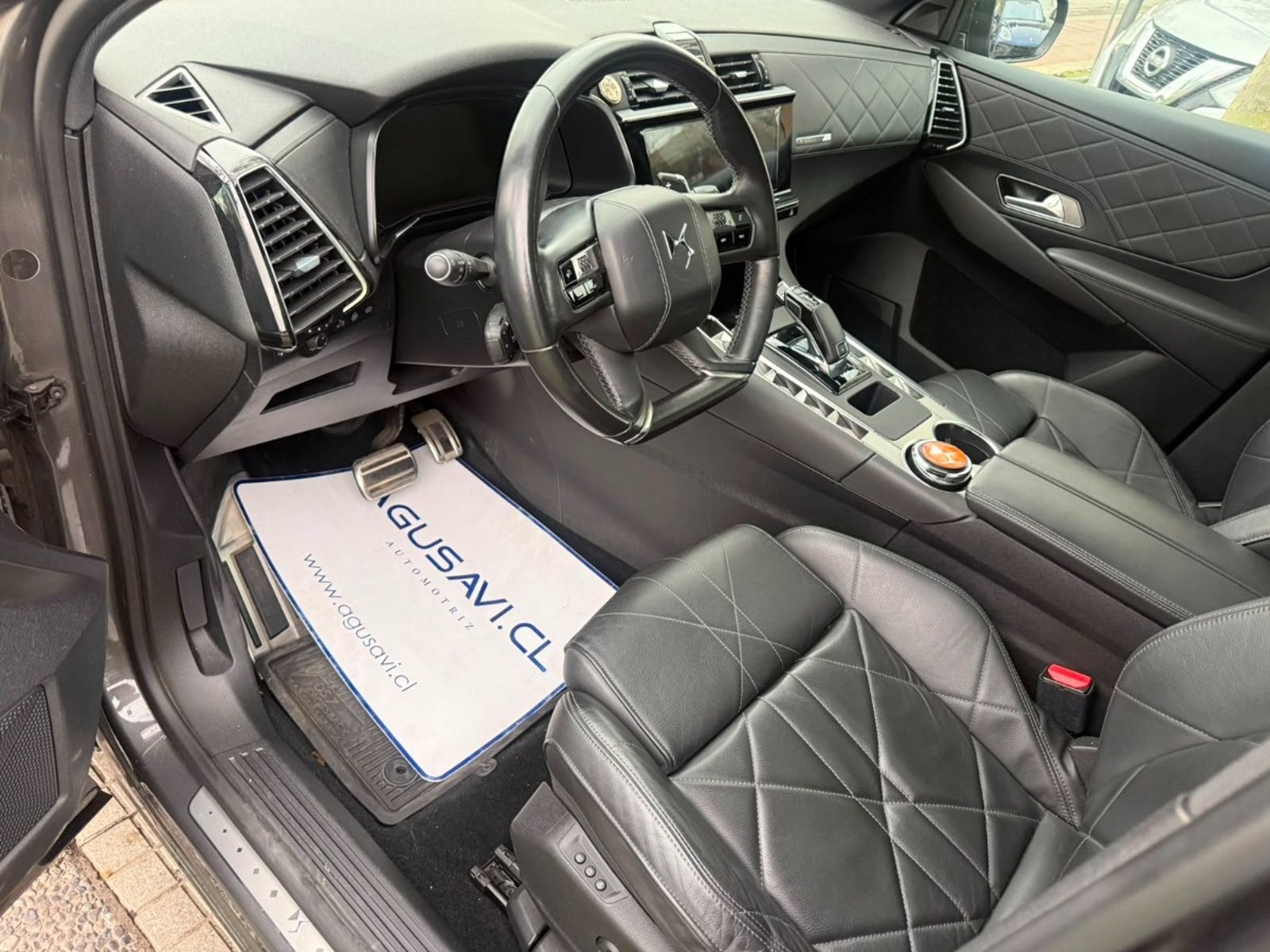 DS Automobiles DS 7 1.6 RIVOLI 4X2 225HP AT 5P 2020 - Imagen 8 de 10