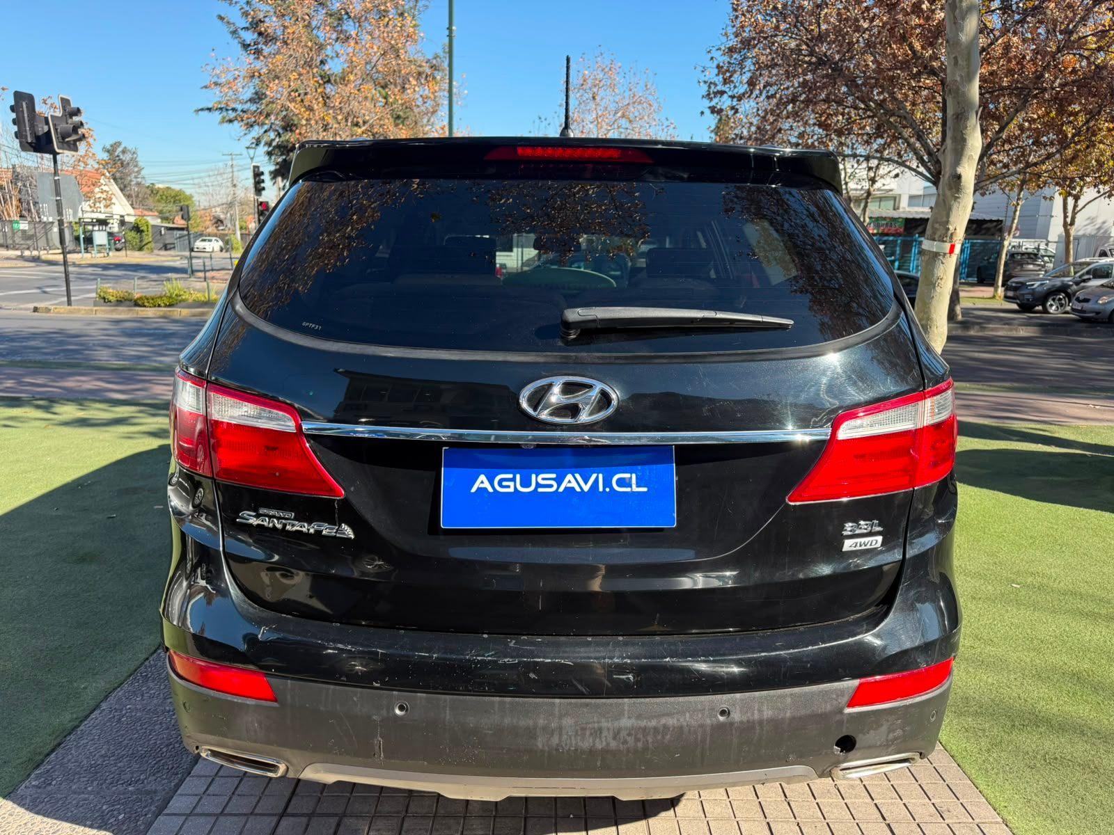 Hyundai GRAND SANTA FE 2014 - Foto 4 de 19