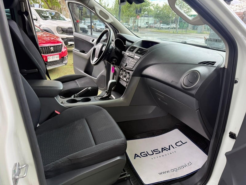 Mazda BT 50 2021 - Imagen 16 de 17