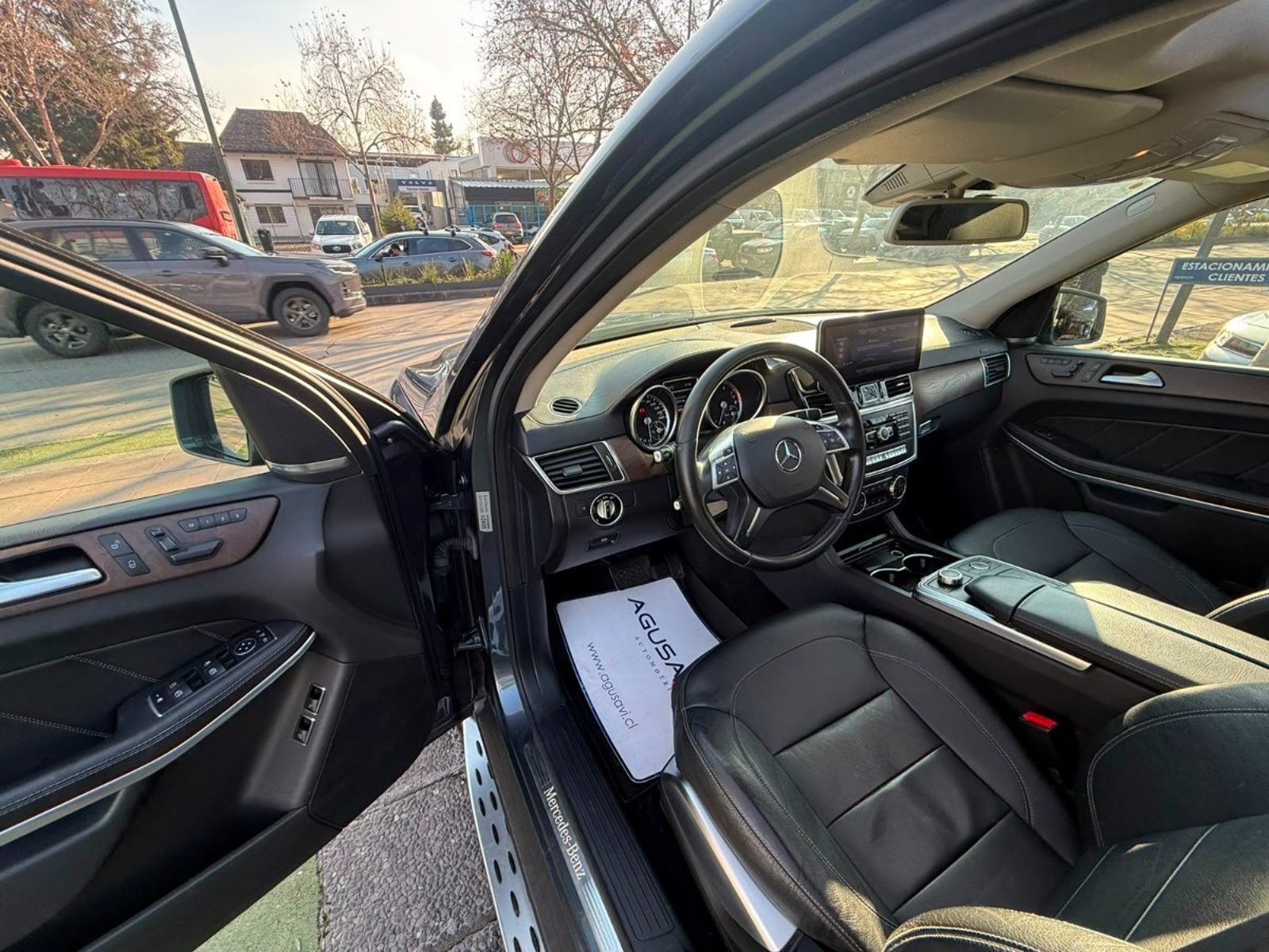 Mercedes-Benz GL 500 4.7 BLUE EFFICIENCY 4MATIC 4X4 AT 5P. 2015 - Imagen 8 de 10