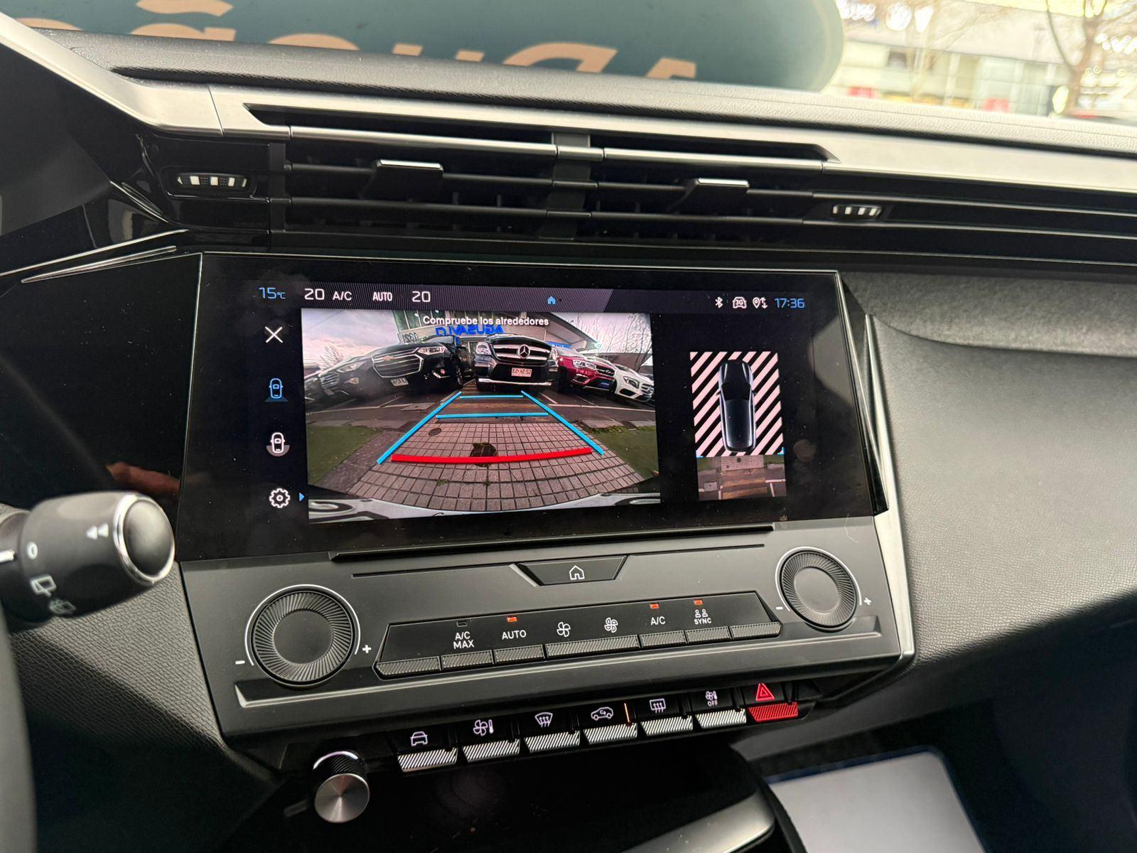 Peugeot 308 2022 - Imagen 16 de 20