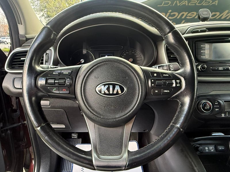 Kia SORENTO 2015 - Imagen 13 de 20