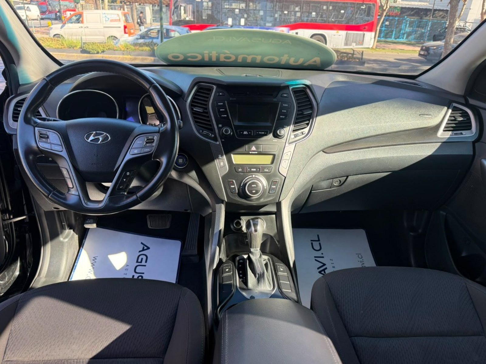 Hyundai GRAND SANTA FE 3.3 GLS 4WD AT 5P. 2014 - Imagen 10 de 10