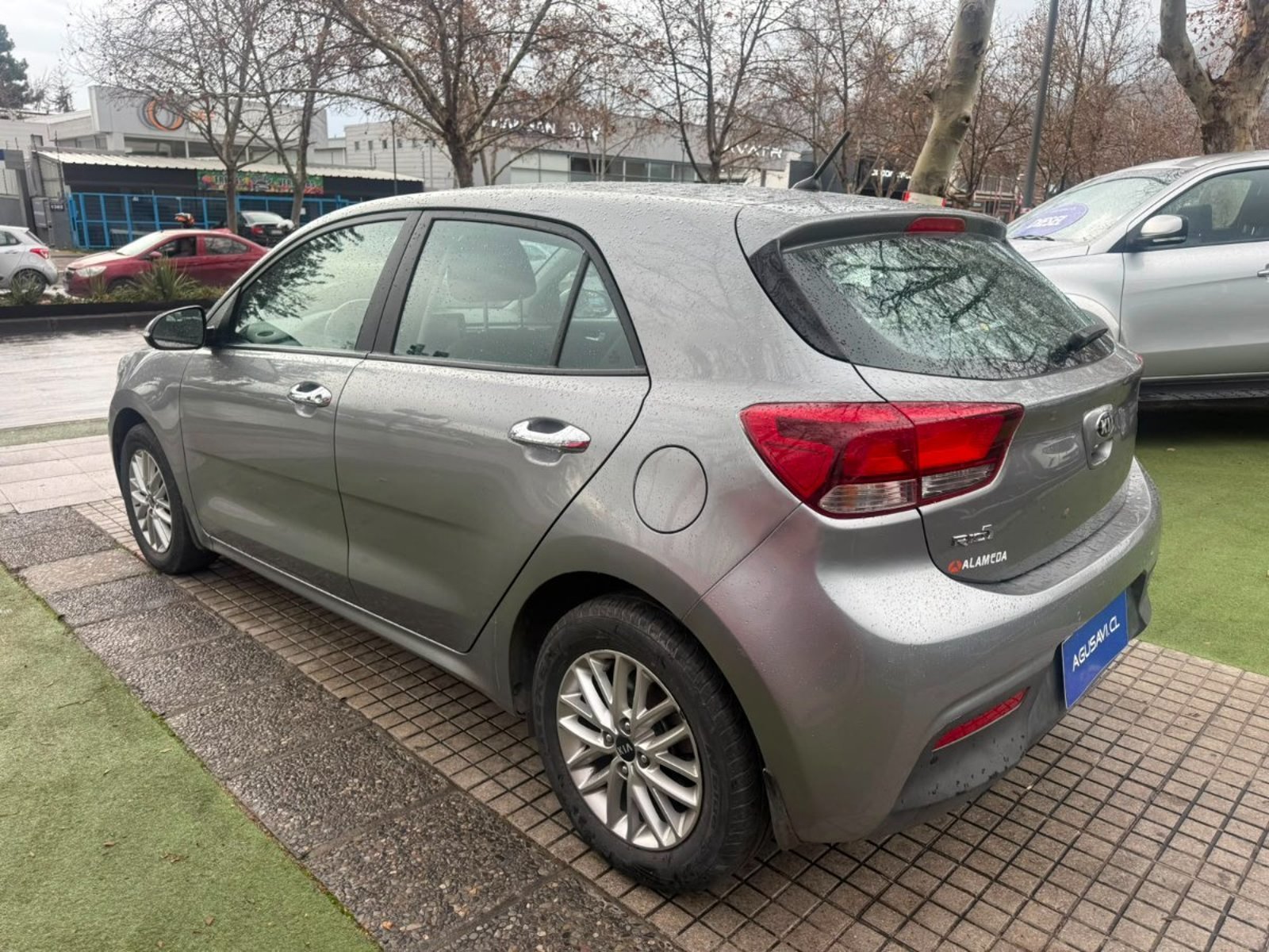 Kia RÍO 5 EX 1.4L 6MT FULL 2022 - Foto 5 de 10
