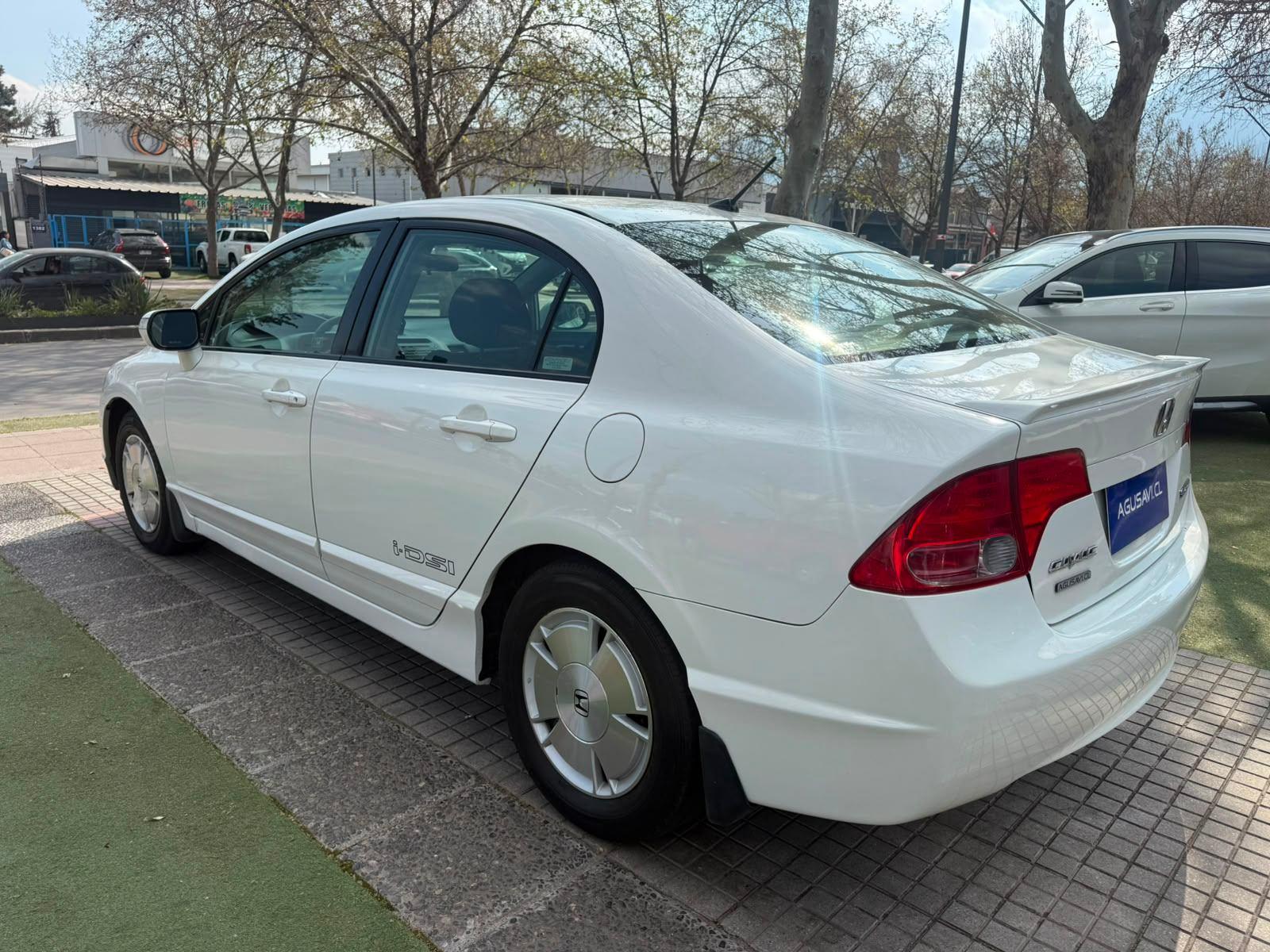 Honda CIVIC 2008 - Foto 5 de 18