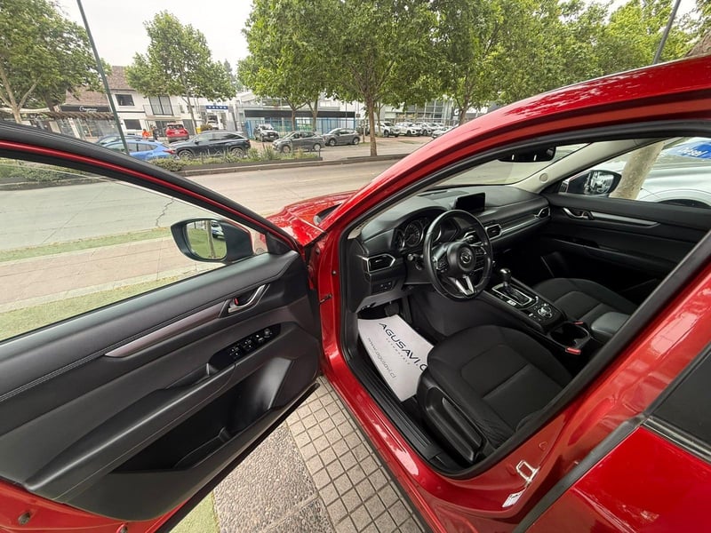 Mazda CX-5 2019 - Imagen 6 de 19
