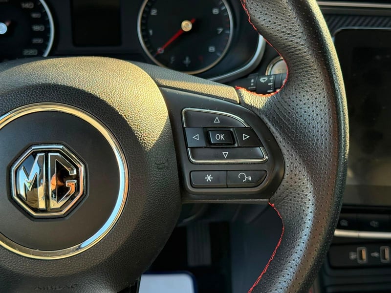 MG ZX 2023 - Imagen 13 de 20