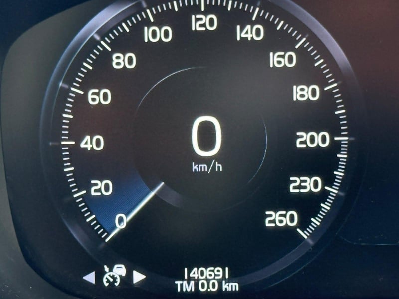 Volvo XC60 2021 - Imagen 19 de 20