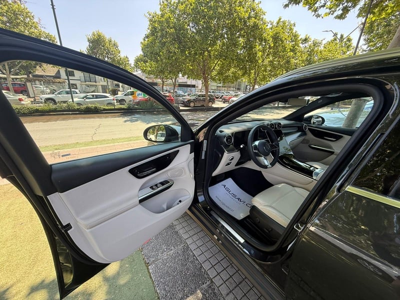 Mercedes-Benz GLC 200 2025 - Imagen 6 de 20