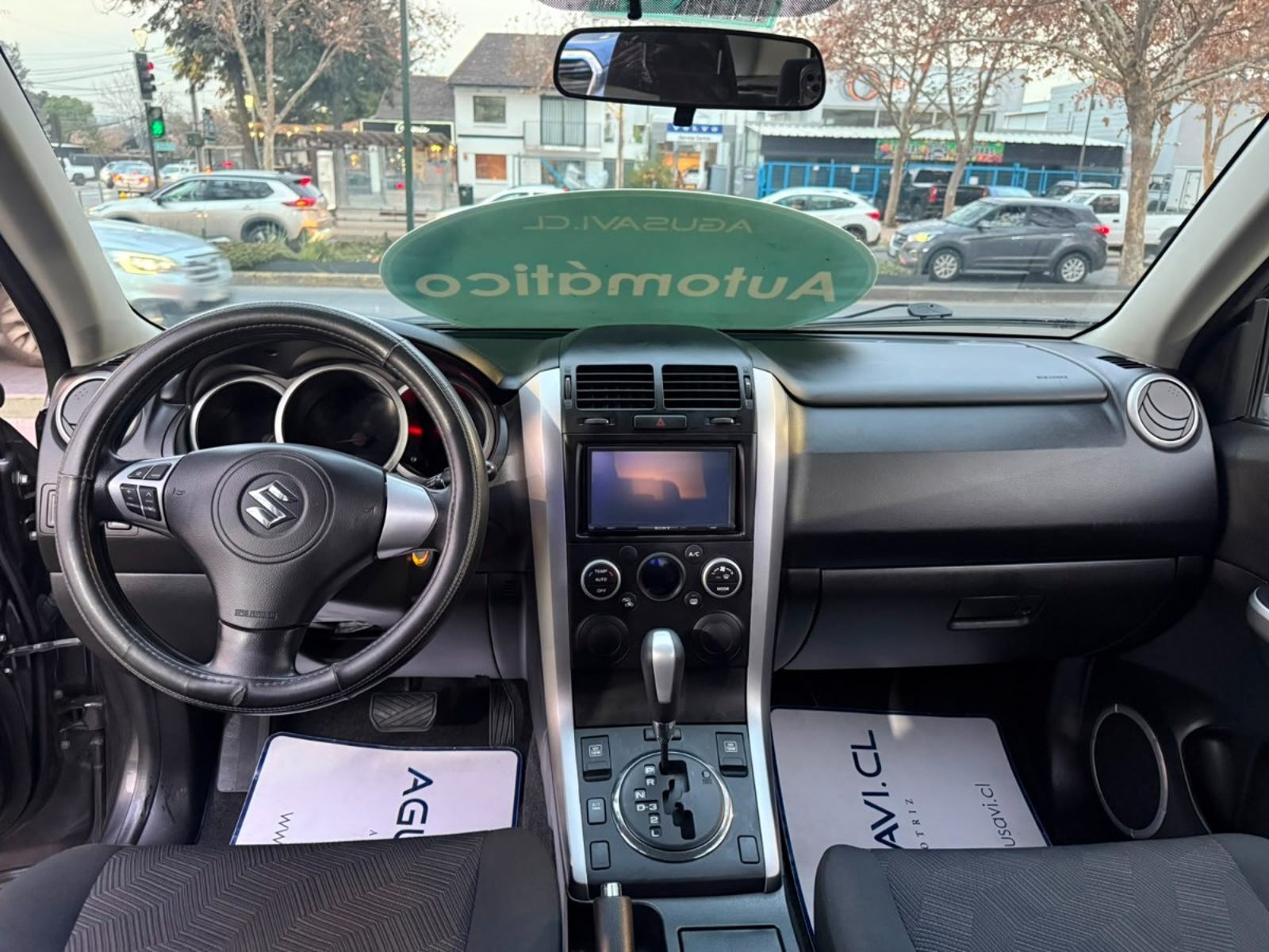 Suzuki GRAND NOMADE GLX SPORT 2.4 AT 4x2 2018 - Imagen 10 de 10