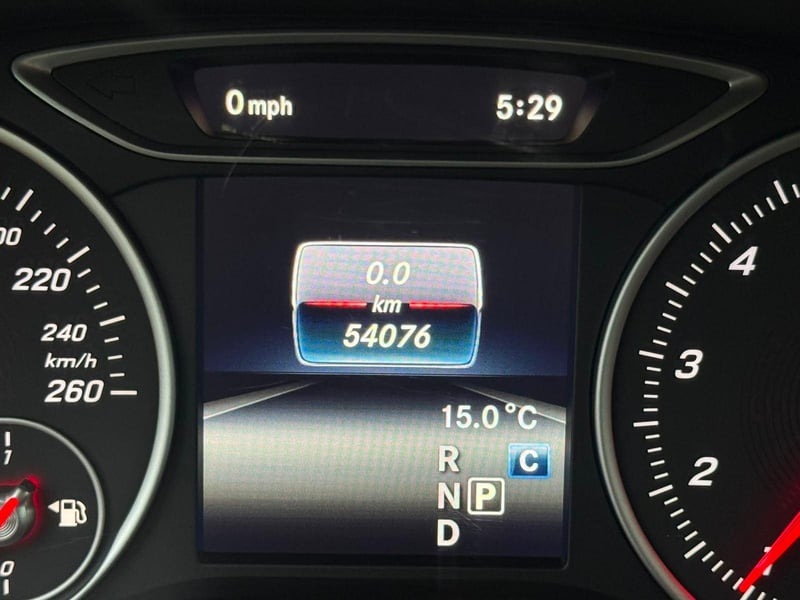 Mercedes-Benz B 200 HB 1.6 2020 - Imagen 15 de 20