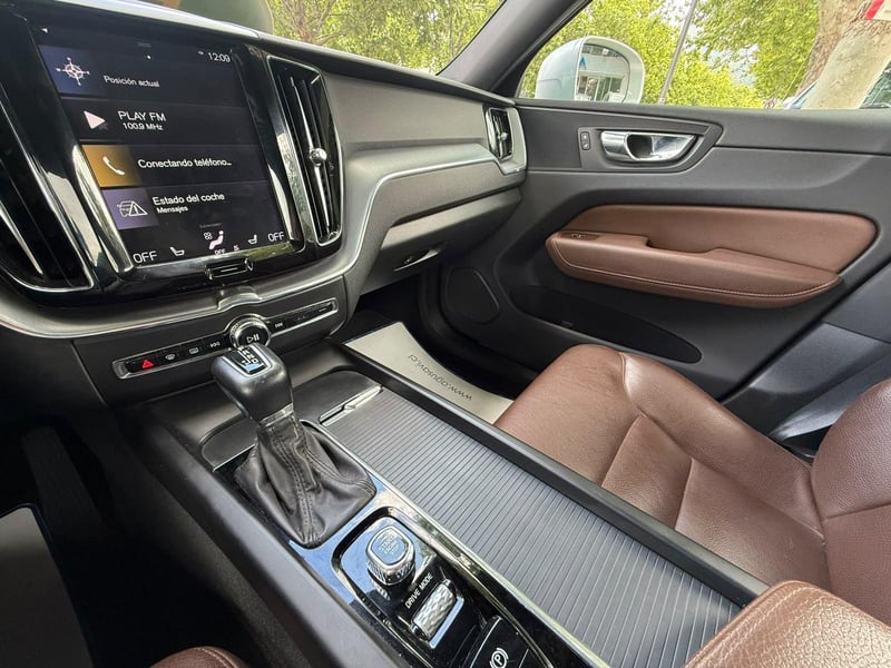 Volvo XC60 2021 - Imagen 15 de 20