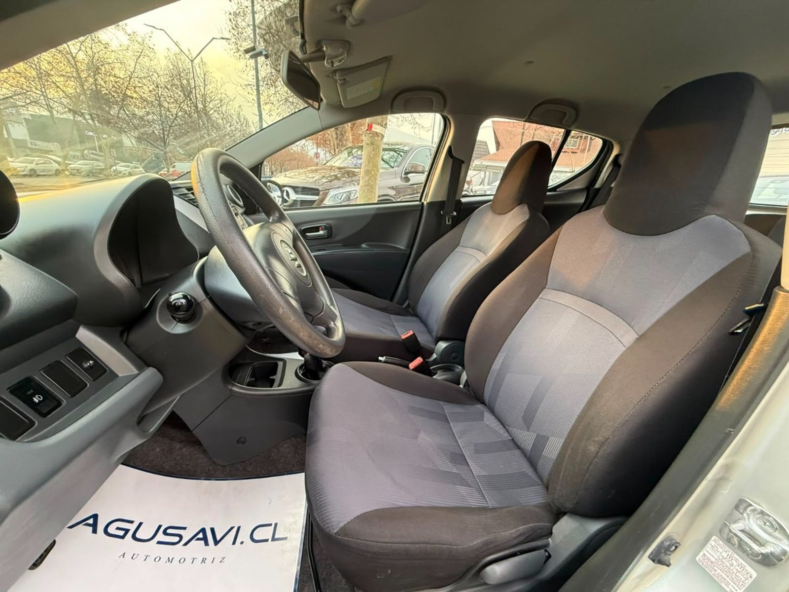 Suzuki CELERIO 1.0 GA 4X2 AC MT 5P. 2014 - Imagen 9 de 10