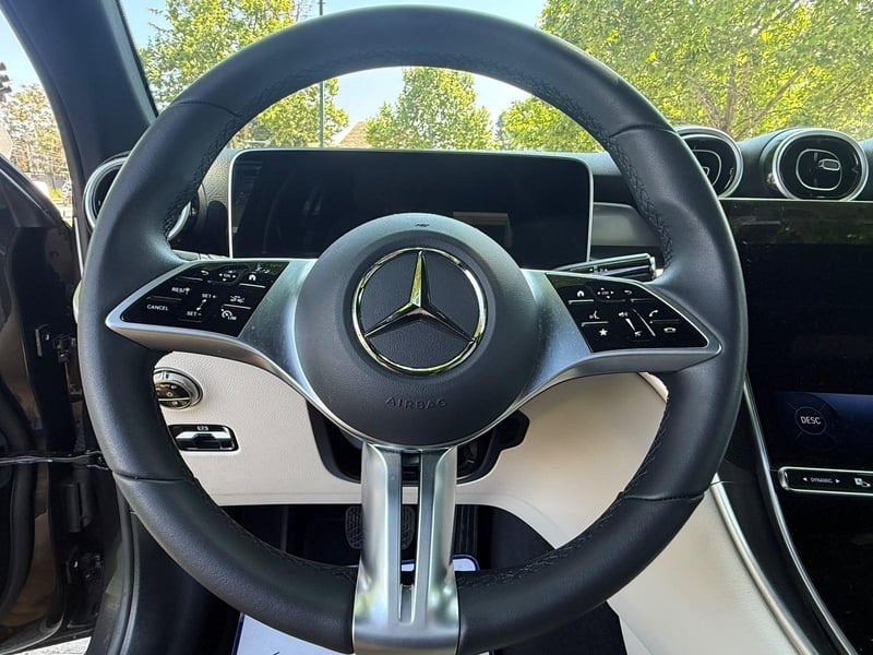 Mercedes-Benz GLC 200 2025 - Imagen 11 de 20