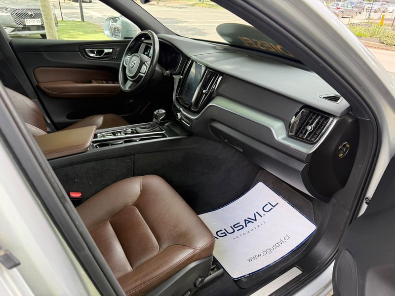 Volvo XC60 2021 - Imagen 20 de 20