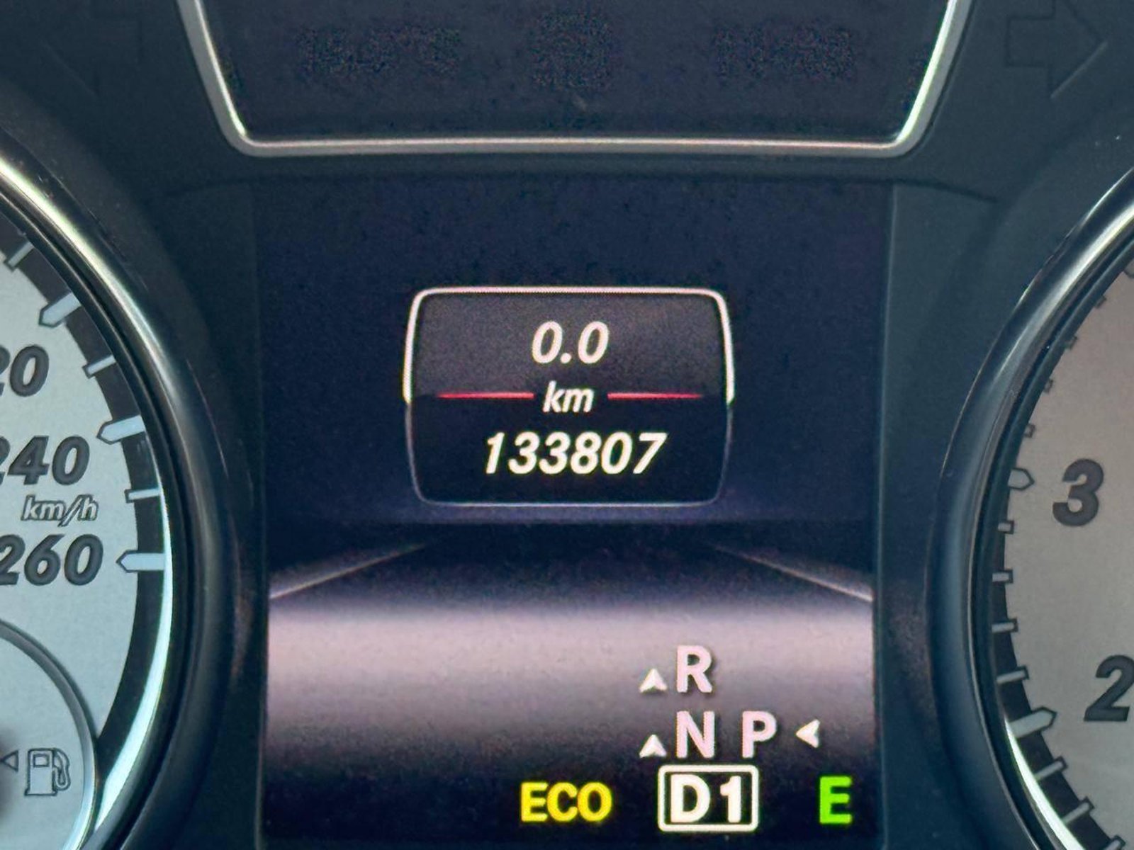 Mercedes-Benz GLA 2015 - Imagen 11 de 16