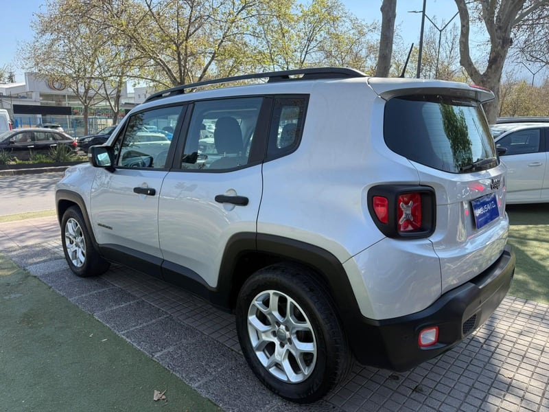 Jeep RENEGADE 2018 - Imagen 6 de 20