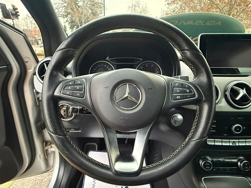 Mercedes-Benz B 200 HB 1.6 2020 - Imagen 11 de 20