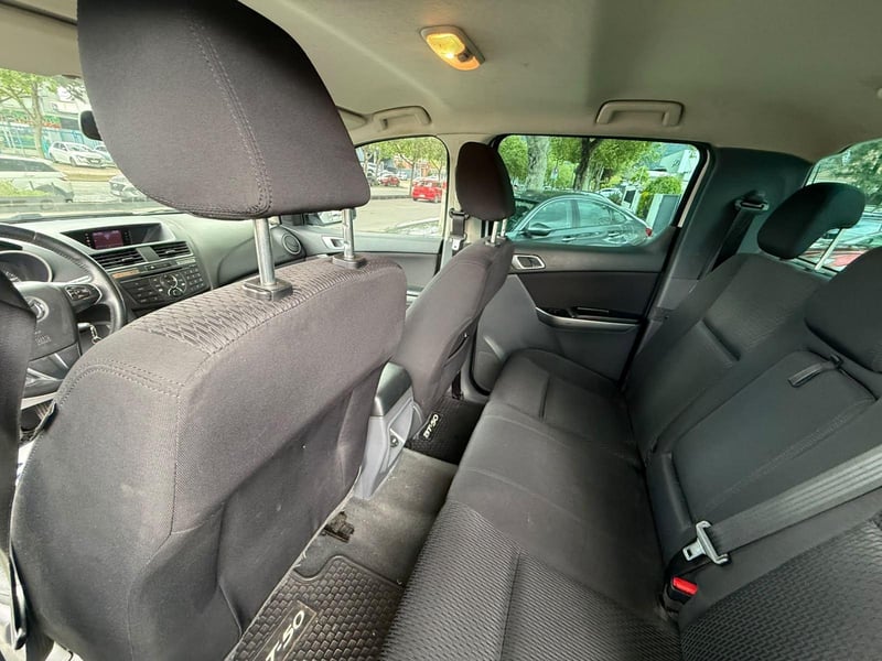 Mazda BT 50 2021 - Imagen 9 de 17
