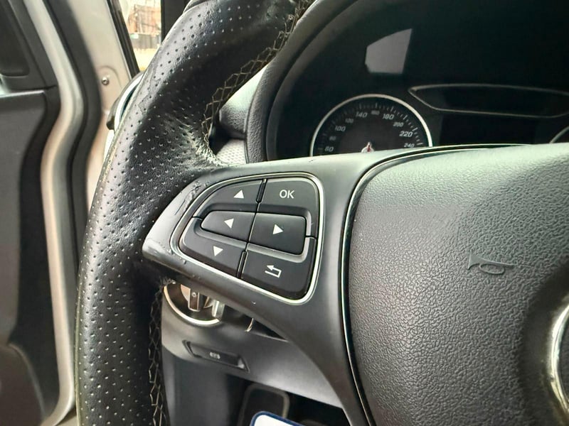 Mercedes-Benz B 200 HB 1.6 2020 - Imagen 12 de 20