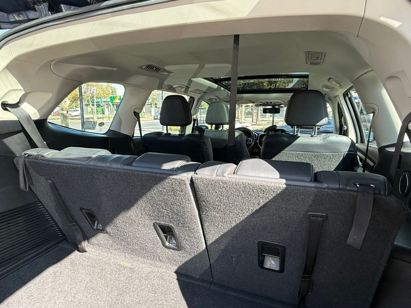Subaru EVOLTIS 2.4T CVT Touring AWD 2021 - Imagen 6 de 10